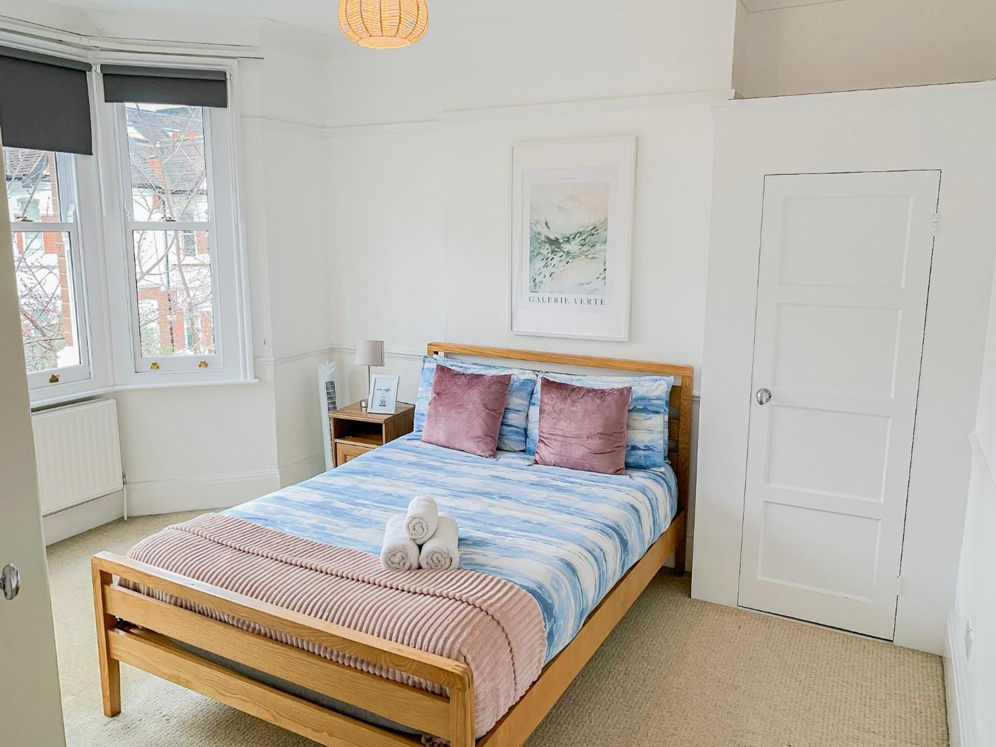לונדון Lovely 3 Bedroom Maisonette With Private Roof Terrace In Hammersmith מראה חיצוני תמונה