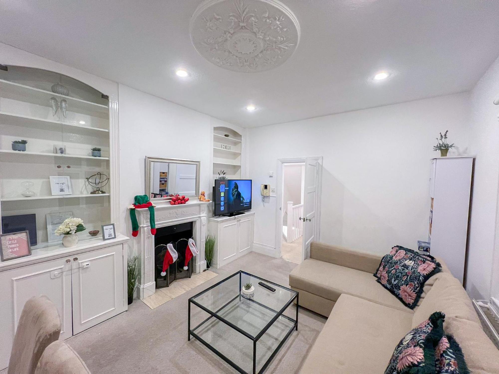 לונדון Lovely 3 Bedroom Maisonette With Private Roof Terrace In Hammersmith מראה חיצוני תמונה